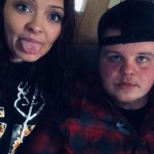 Meet your Posher, Dustin